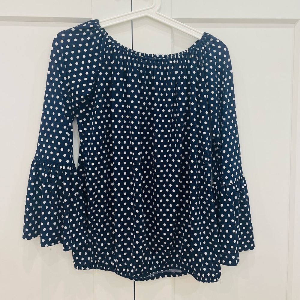 Michael Kors Women T shirt in good condition